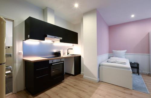 Schoeneberg Apartment | Heval's Grand Appartments Schöneberg