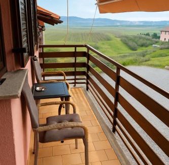 Dobrovo Apartment | Hiša Vanda