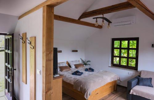 Kamence House | Hiška Brajda