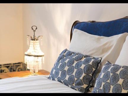 Misericordia House | Hi to the luxe apt