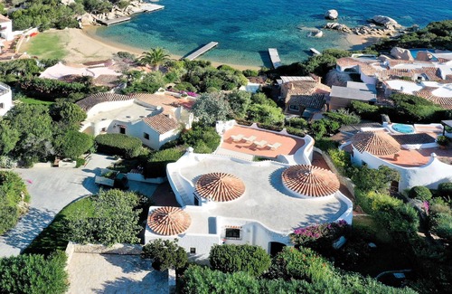 Porto Rafael House | Hibiscus by Interhome