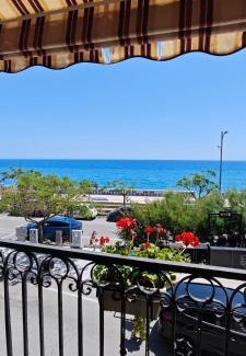 Catanzaro Lido Bed & Breakfast | Hice Room Lungomare Fronte Mare