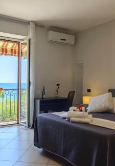 Catanzaro Lido Bed & Breakfast | Hice Room Lungomare Fronte Mare
