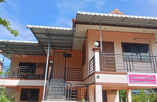 Thung Song Apartment | Hidden Gem