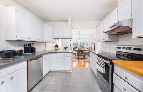 Mercer Island House | Hidden paradise with Astonishing Lake view on MI