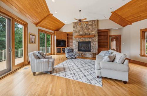 Sandston House | Hidden Waterfront Luxury Oasis with 9-Acre Pond home