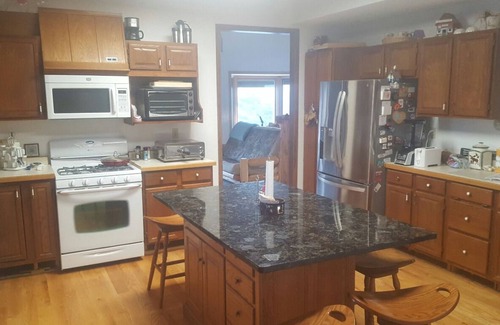 St. Joseph House | Hideaway from the Twin Cities: sharing my home, 5 single rooms, 2 adults 80/rm.