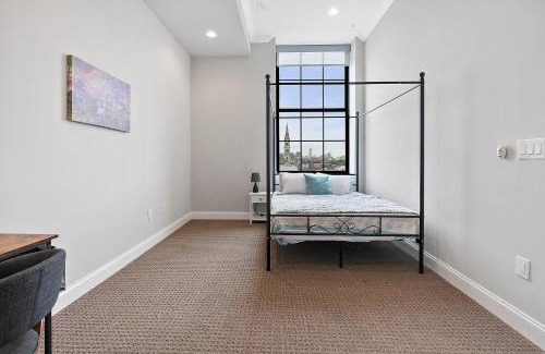Olde Kensington Apartment | High-end 1br W Rooftop Amenities