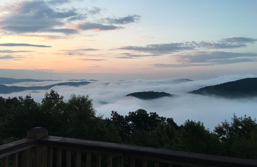 Seven Devils Condo | HIGH MOUNTAIN CONDO-PANORAMIC VIEWS!