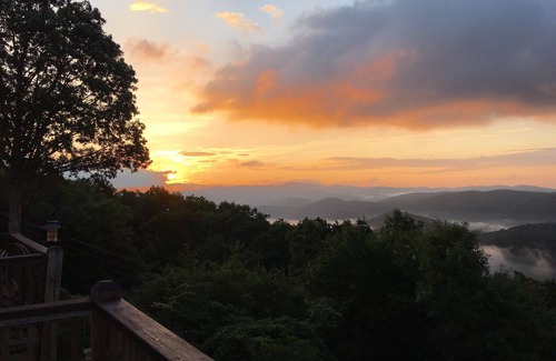 Seven Devils Condo | HIGH MOUNTAIN CONDO-PANORAMIC VIEWS!