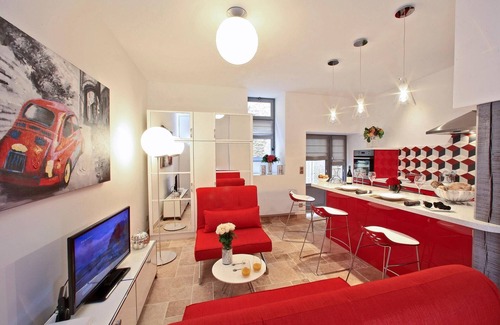 Sarlat-la-Caneda Historic Center Apartment | High standing apartment in the heart of the medieval city of Sarlat