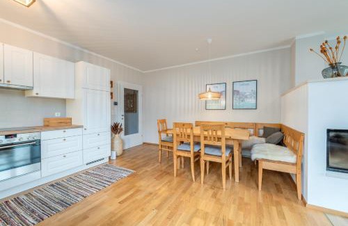 Groebming Apartment | Highland Moments Apartment - by myNests