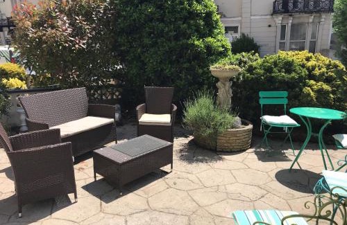 Weston-super-Mare House | Highlea Guest House