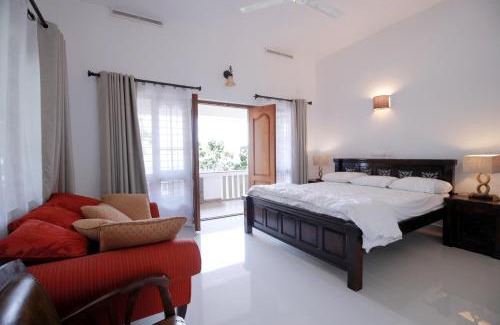 Kottayam Villa | Hill House Waves and Shores