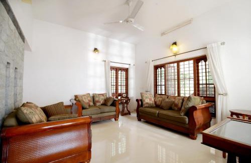 Kottayam Villa | Hill House Waves and Shores