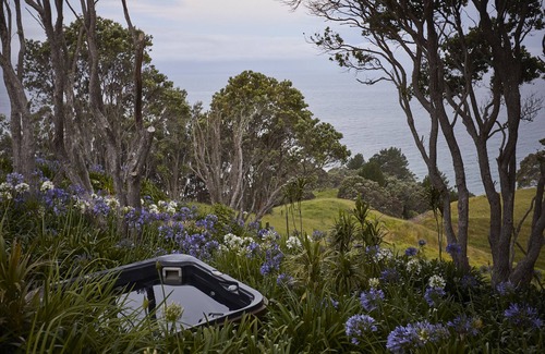 Onemana House | HILLBROOK ESTATE WHANGAMATA, NEW ZEALAND