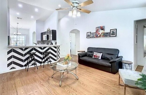 Hillcrest Estates House | Hillcrest Hideaway, Peaceful 4 Bed Pool Home with Games and Minutes from Disney