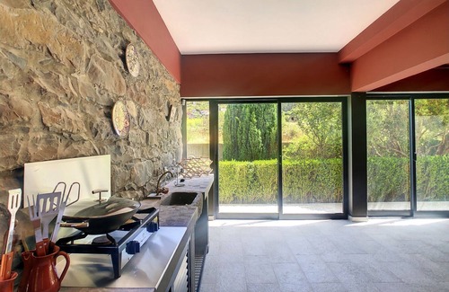 Porto Moniz House | Hillside House by LovelyStay