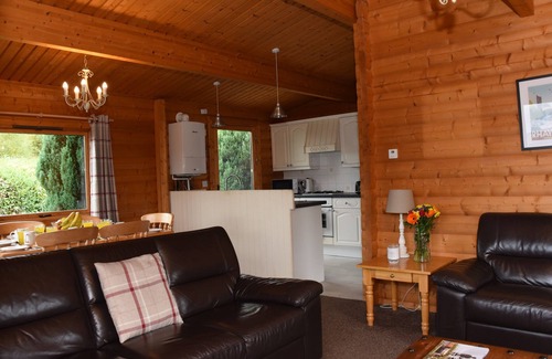Rhayader Cottage | HILLSIDE VIEW, pet friendly, with hot tub in Rhayader