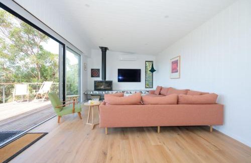 Fairhaven House | Hilltop Vistas Pet Friendly