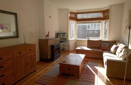 Dordrecht Apartment | Hiltje - Nice to stay