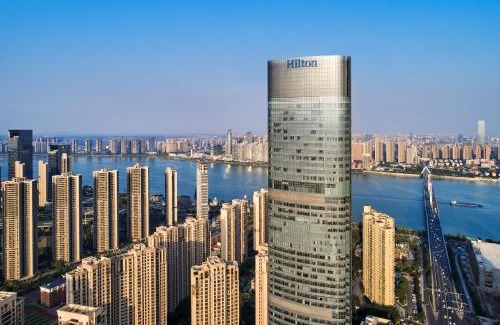 Yue Lu Hotel | Hilton Changsha Riverside