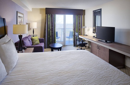 Windsor Hotel | Hilton Garden Inn Hartford North/Bradley Int'l Airport