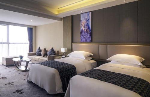 Jiang Han Hotel | Hilton Garden Inn Wuhan Hankou