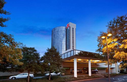 White Station Hotel | Hilton Memphis