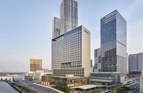 Pudong Hotel | Hilton Shanghai Zhangjiang Science City - Shuttle bus to Shanghai Disney Resort and Shanghai New International Expo Centre during exhibition period and 30 minutes drive to PVG