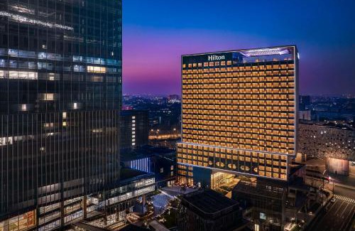 Pudong Hotel | Hilton Shanghai Zhangjiang Science City - Shuttle bus to Shanghai Disney Resort and Shanghai New International Expo Centre during exhibition period and 30 minutes drive to PVG