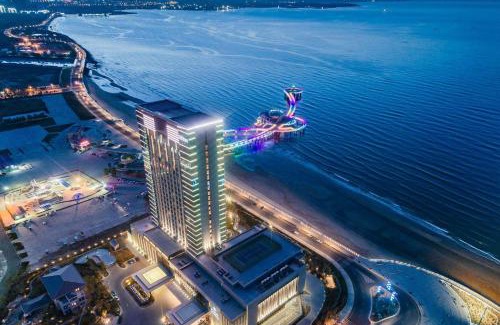 Fushan Hotel | Hilton Yantai Golden Coast