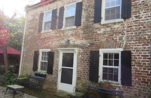 South of Broad Bed & Breakfast | Historic 86 Church Street