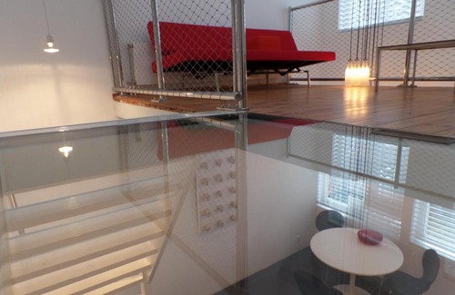 Zuidwal Apartment | Historic courtyard house in the center