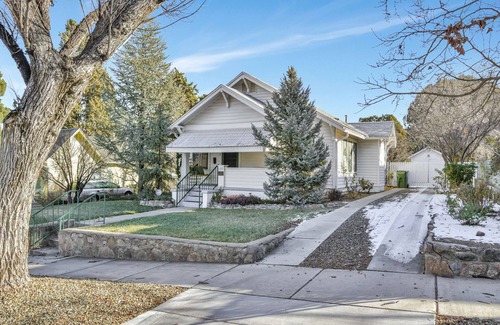 Prescott House | Historic Craftsman in the Heart of Prescott