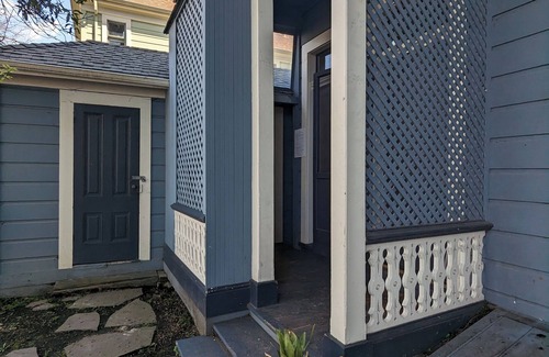 South Berkeley House | Historic Home - Walk to Campus - Parking Available