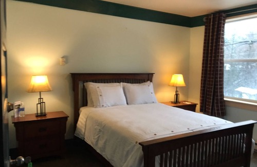 Stewart Hotel | Historic Hotel Bayview