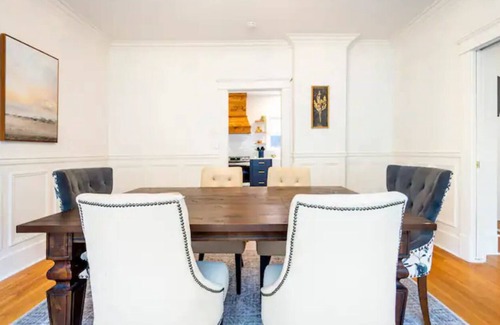 Olympia House | Historic Olympia Home in the heart of Olympia. Close to everything.