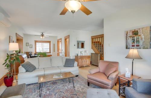 Merriam Park House | Historic St Paul Home Between Twin Cities!