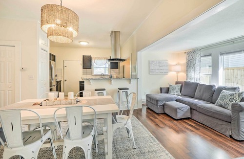 Tarpon Springs Cottage | Historic Tarpon Springs Abode ~ 3 Mi to Beach