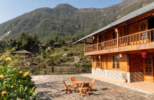 Sa Pa Cabin | Hmong Farmstay