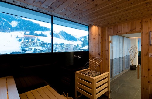 Hinterglemm Apartment | Holiday apartment / app. for 8 guests with 160m² in Saalbach Hinterglemm (59350)