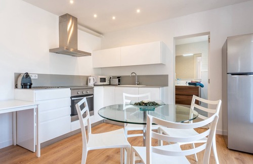 Puerto de Soller Apartment | Holiday Apartment Los Olivos with Wi-Fi & Balcony