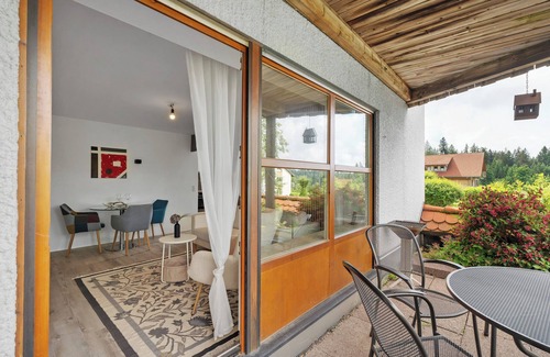 Freudenstadt Apartment | Holiday Apartment 'Sonnenterrasse' with Private Terrace and Wi-Fi