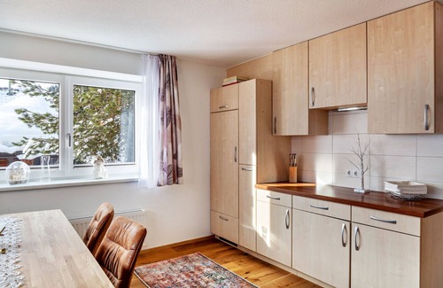 Landeck Apartment | Holiday Apartment "Erna" with Mountain View, Shared Terrace & Wi-Fi