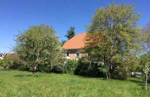 Oberes Geratal Apartment | Holiday apartment in a cult 1930s villa in the Thuringian Forest