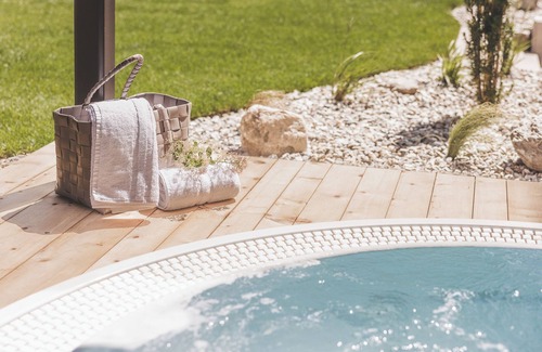 San Giovanni Apartment | Holiday Apartment 'Silva Summit' with Mountain View, Private Terrace and Wi-Fi