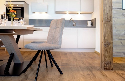 Maranza Apartment | Holiday Apartment 'Living Lerchna - Beautiful View' with Mountain View, Balconies and Wi-Fi