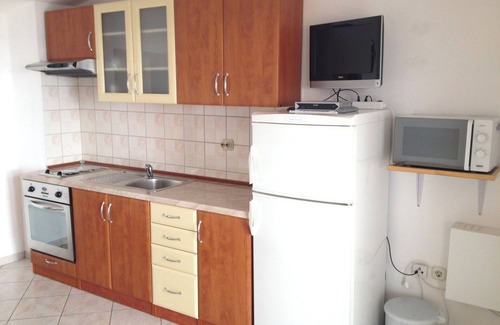 Rtina Apartment | Holiday apartment mit Klimaanlage und Balkon