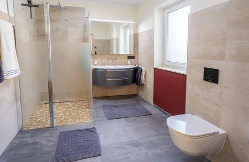 Beerfelde Apartment | Holiday apartment on the farm with its own parking space, barrier-free